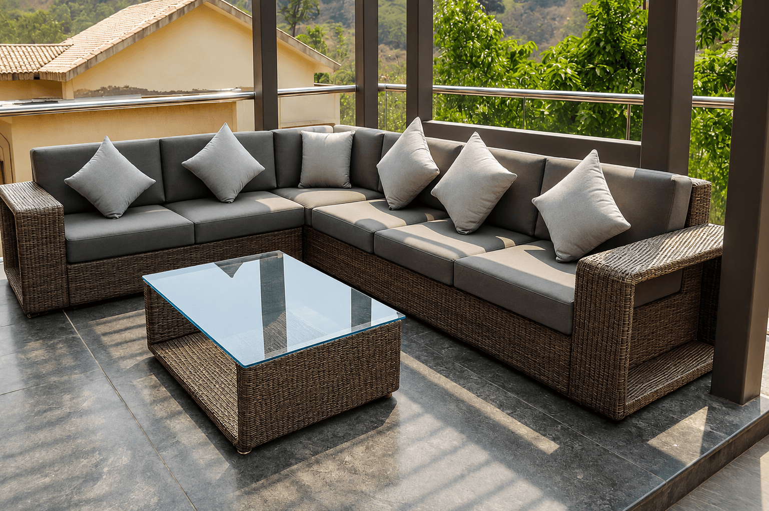 Outdoor sectional sofa